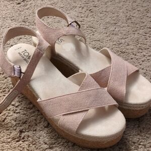 TOMS Women's Blush Sandals size 7.5